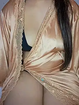 Snapshot of Cutie_Princess1 chatting on February 19, 2:51 am Cutie Princess1 online show from February 19, 2:51 am