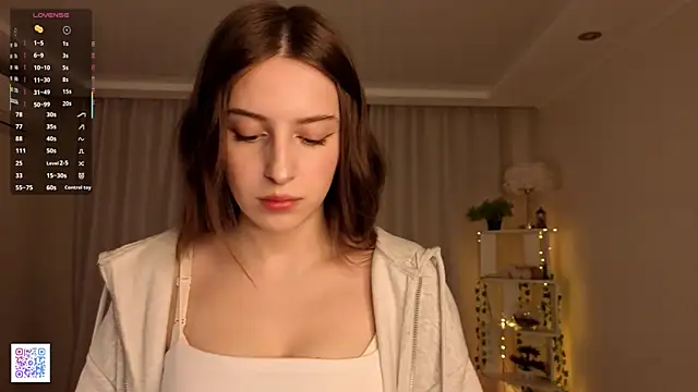 LeanneDinkle online show from March 27, 4:18 am