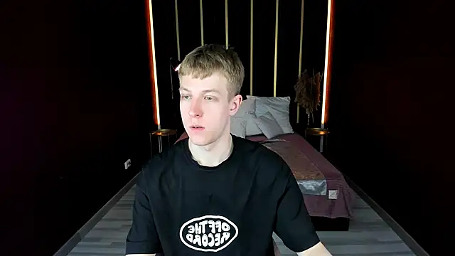 Dylan Norton online show from June 9, 10:49 am