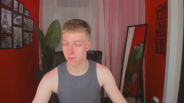 Dylan Norton online show from June 15, 9:33 am