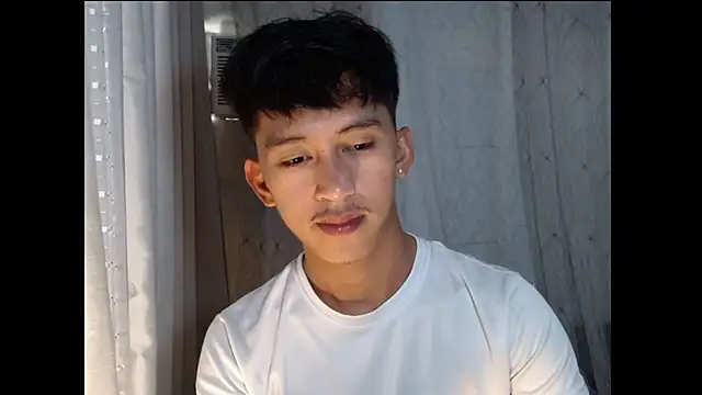  andrie69  online show from March 13, 5:47 am