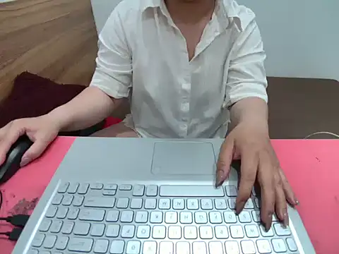 Sakura2k online show from March 10, 11:54 pm