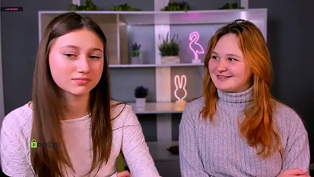 arianaa cat online show from March 4, 7:53 pm