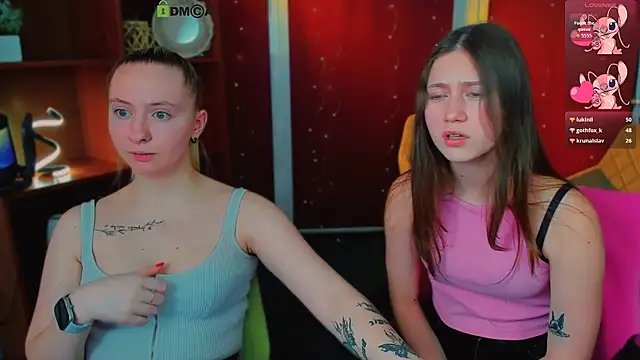 arianaa cat online show from March 14, 9:37 am