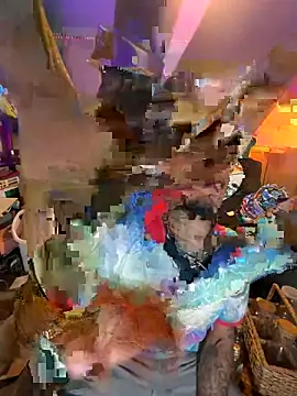 StillArQuez online show from April 6, 3:37 am