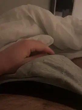 Snapshot of siisidjfjfjdj chatting on March 21, 4:28 am siisidjfjfjdj online show from March 21, 4:28 am