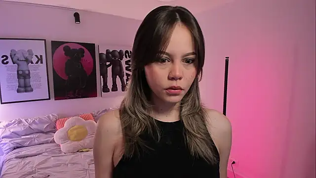 Hey lucy   online show from February 11, 11:59 am