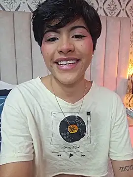 Eva Monroes online show from March 23, 4:27 am