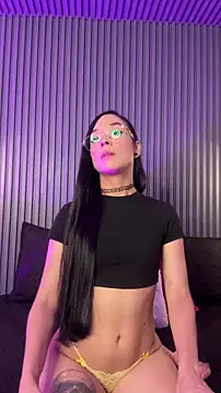 Snapshot of Mialarouse chatting on February 27, 7:58 pm Mialarouse online show from February 27, 7:58 pm