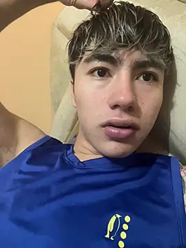 AlexanderCollman2 online show from April 14, 2:50 am