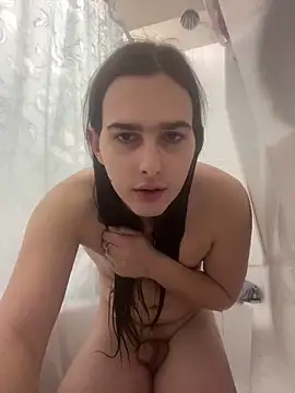 Snapshot of Brooklyn333 chatting on February 24, 1:09 pm Brooklyn333 online show from February 24, 1:09 pm