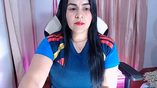 hotsweet-69 online show from July 4, 6:52 am