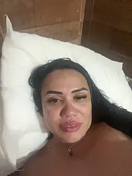 Deyseprado35 online show from February 23, 9:12 pm