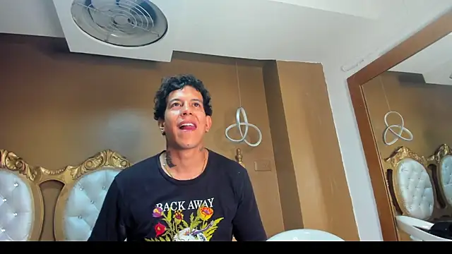 HUSTELJUAN420 online show from March 18, 9:29 pm