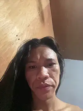 Snapshot of 8inches_tammy chatting on February 19, 11:34 pm 8inches tammy online show from February 19, 11:34 pm