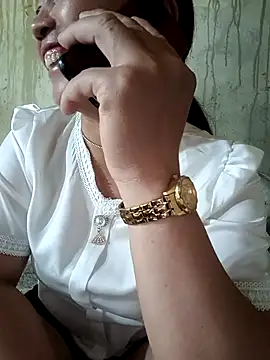 baby 112233 online show from April 11, 2:49 am