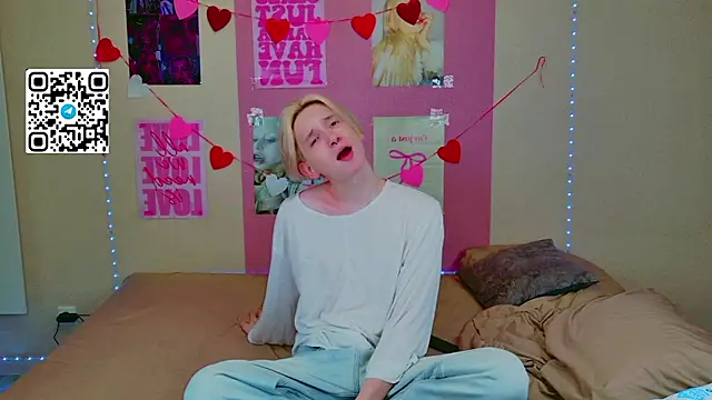 Snapshot of Ron_Vilss chatting on February 21, 6:25 am Ron Vilss online show from February 21, 6:25 am