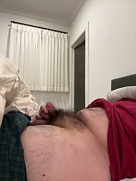 hairypokeballs online show from March 31, 4:46 am