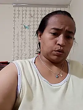 BustySexy Nataly online show from May 12, 5:26 am