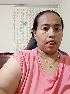 BustySexy Nataly online show from May 14, 5:36 am