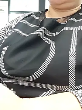 Yummyamasha online show from June 9, 3:07 am