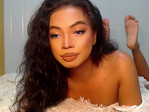 girlyteengrl online show from February 17, 5:19 pm