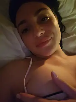 Snapshot of HotDevilGirl_ chatting on March 7, 7:55 pm HotDevilGirl online show from March 7, 7:55 pm