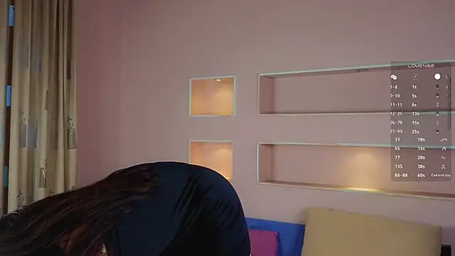 ElizaPizza online show from April 24, 3:36 pm