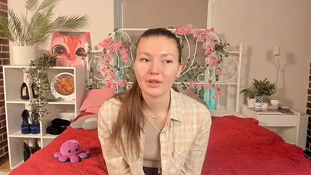 Snapshot of TobiMillinor chatting on February 25, 8:07 pm TobiMillinor online show from February 25, 8:07 pm