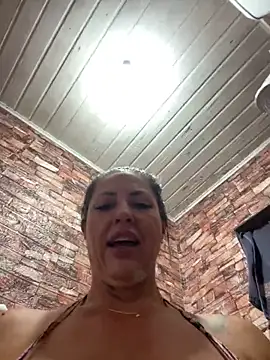 hotcasal69 online show from February 17, 8:26 pm