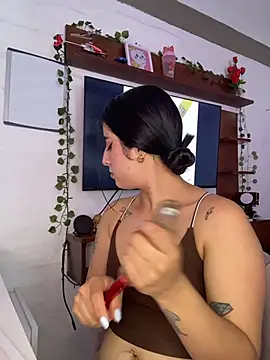 Natasha-Naughty- online show from February 20, 2:17 pm