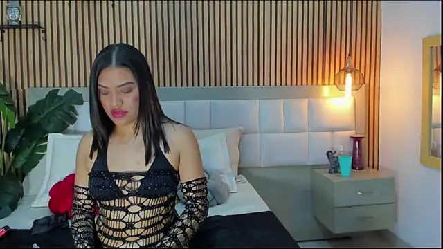 Georgia Vega online show from February 7, 7:28 pm