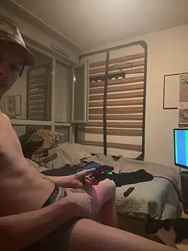 leh31l online show from February 18, 7:21 pm