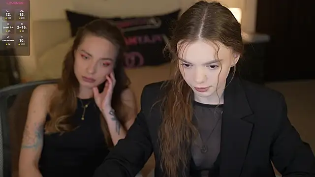 Snapshot of Zlata_Sky chatting on May 27, 11:07 am Zlata Sky online show from May 27, 11:07 am