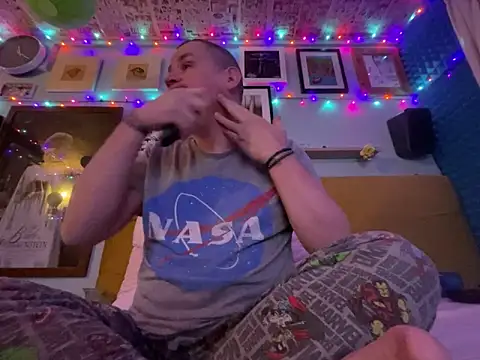 dribbleandthrob online show from February 11, 11:21 pm