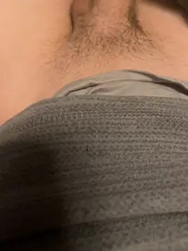 Snapshot of zo-19cm chatting on February 1, 1:37 am zo-19cm online show from February 1, 1:37 am