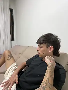 ruffvip online show from March 29, 10:43 pm