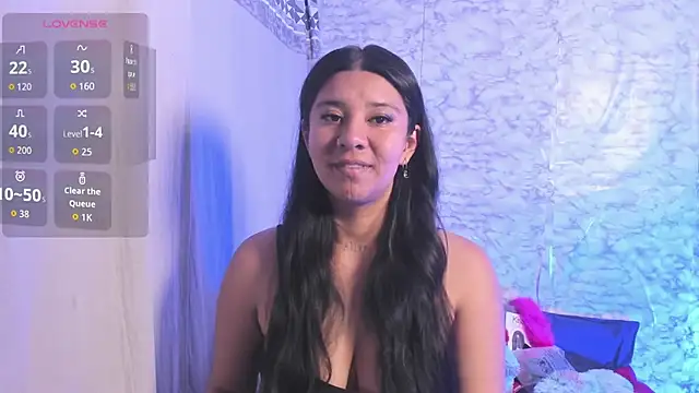 Snapshot of shaden_ chatting on July 19, 9:51 pm shaden online show from July 19, 9:51 pm