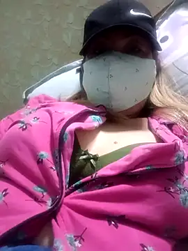 neha0882 online show from February 5, 4:00 pm