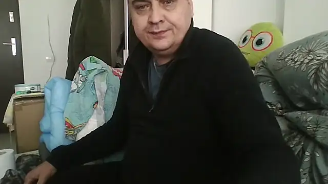 Snapshot of vitalik66679 chatting on February 20, 6:37 am vitalik66679 online show from February 20, 6:37 am