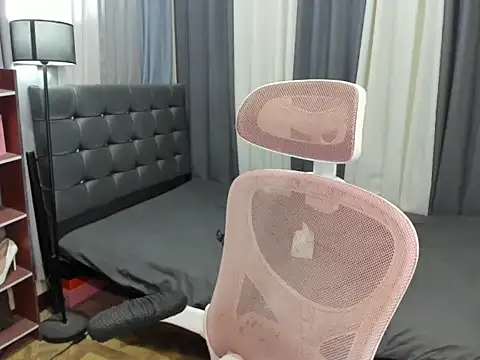 Snapshot of TinyCock_Rein chatting on March 2, 5:31 pm TinyCock Rein online show from March 2, 5:31 pm