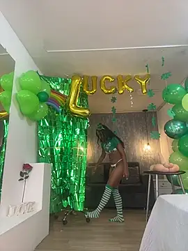 Alahia Betancurr online show from March 17, 1:58 pm