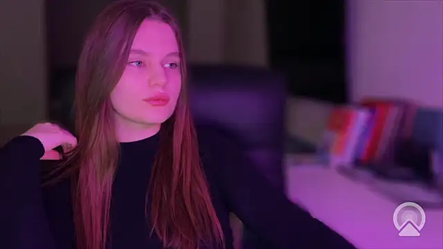 Snapshot of The_Timberrli chatting on February 5, 2:33 pm The Timberrli online show from February 5, 2:33 pm