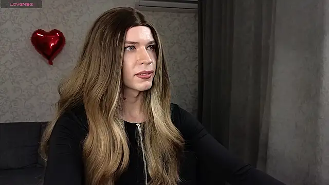 Anna inHear online show from March 25, 6:25 pm