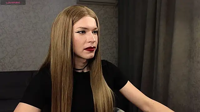 Snapshot of Anna_inHear chatting on May 21, 7:43 pm Anna inHear online show from May 21, 7:43 pm