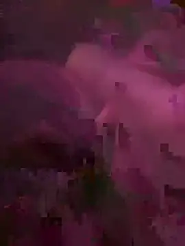 Snapshot of xblufjlj chatting on February 3, 12:21 pm xblufjlj online show from February 3, 12:21 pm