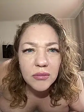 BBBWOOW online show from March 29, 3:28 am