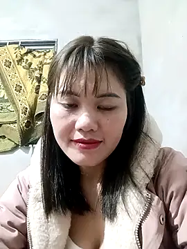 Snapshot of Anna_516 chatting on February 2, 3:49 am Anna 516 online show from February 2, 3:49 am