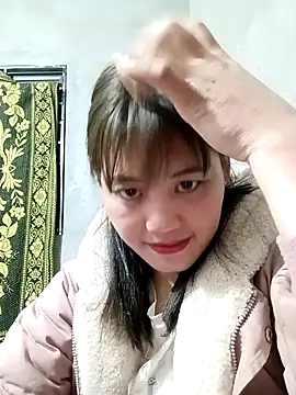 Snapshot of Anna_516 chatting on February 2, 3:55 pm Anna 516 online show from February 2, 3:55 pm