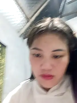 Snapshot of Anna_516 chatting on February 6, 10:24 pm Anna 516 online show from February 6, 10:24 pm